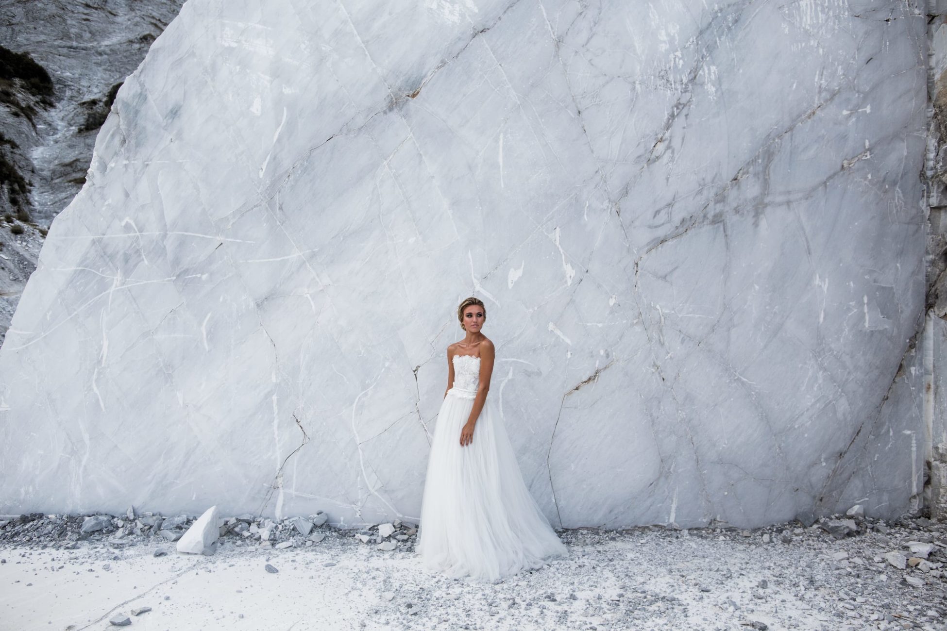 Lilly-Red-International-Destination-Fashion-Wedding-Photographer-from-San-Francisco-Italy
