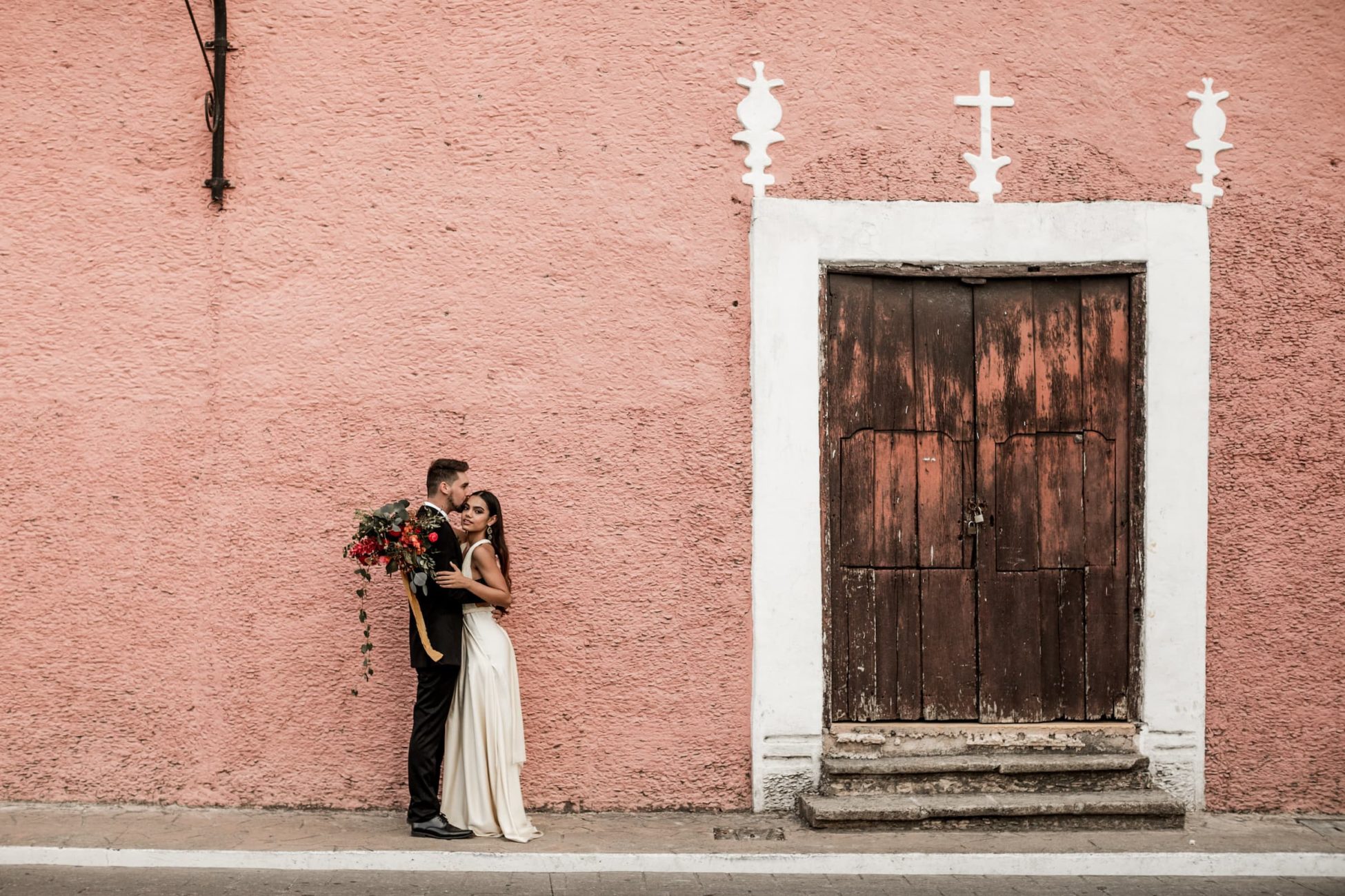 Lilly-Red-International-Destination-Fashion-Wedding-Photographer-from-San-Francisco-Italy